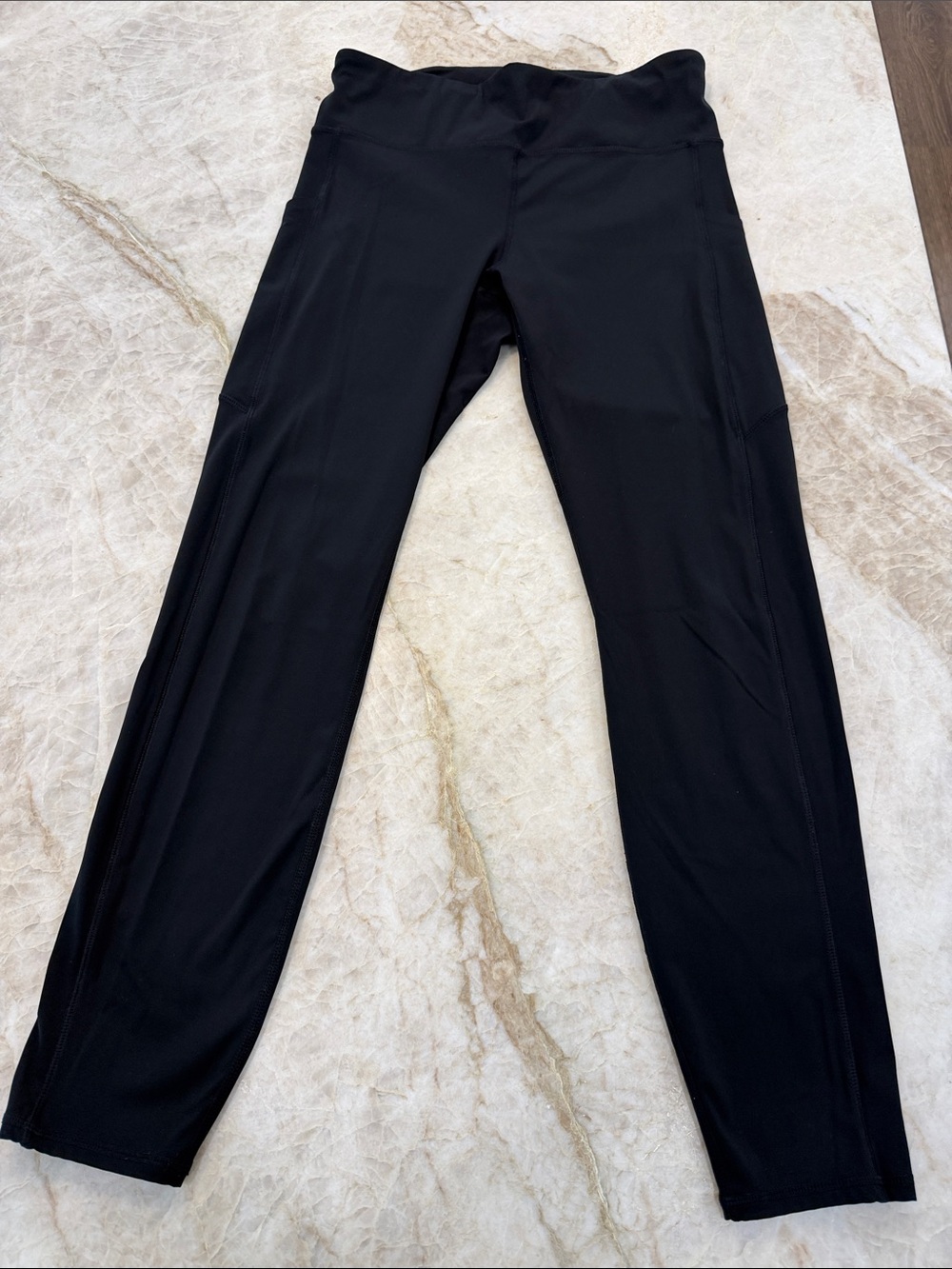 Vuori Black Women's Performance Leggings Size M